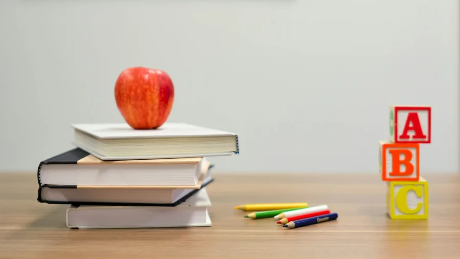 Kinder in der Schule